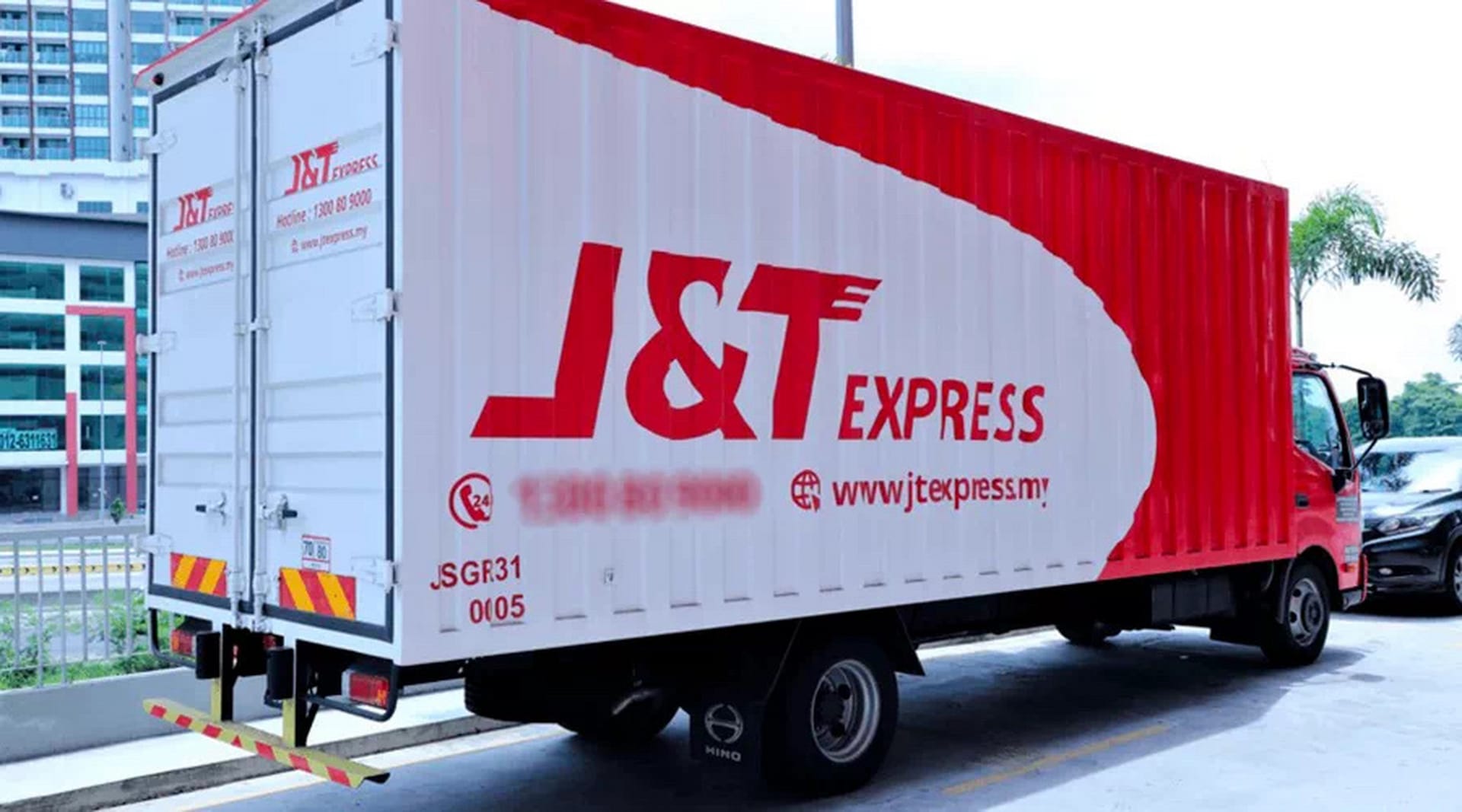 Global logistics courier delivery network customer service operations center
