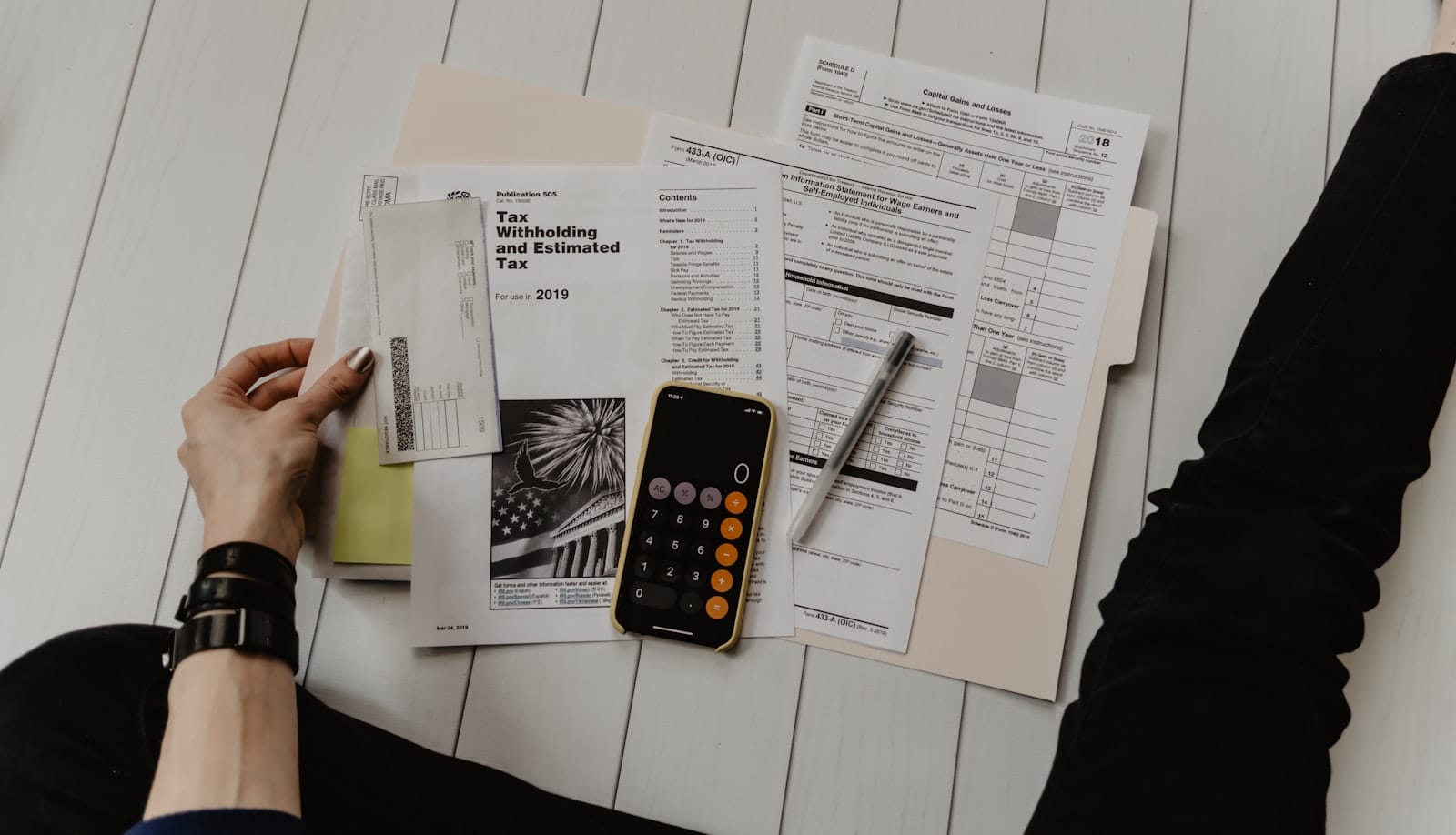 Analysis of enterprise HR service data